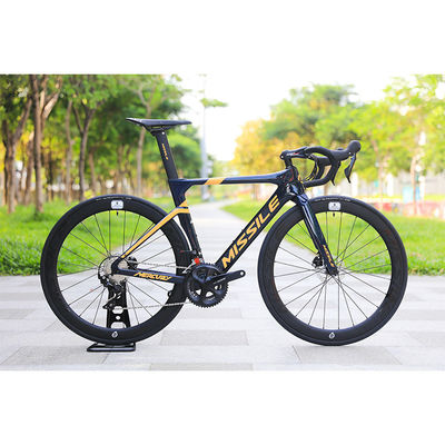 700C Full Carbon Road Bike met 31.8*90L Carbon Stem Lichtgewicht 9.0KG zonder pedalen