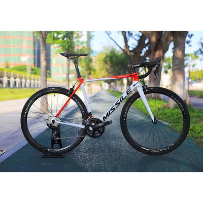 Carbonvezel Hard Frame Road Bike voor volwassenen en snelheidsliefhebbers