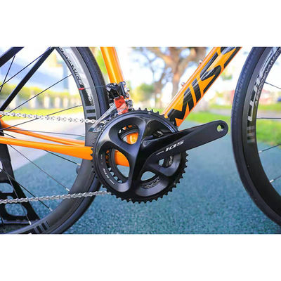 Made Women's Racing Bike met SHIMANO BR-R7020 rem en lichtgewicht aluminium frame