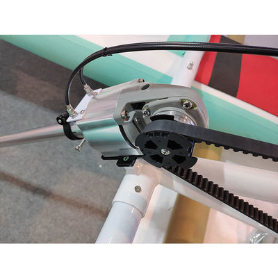 Outdoor sportapparatuur waterfiets driewieler opblaasbare fiets voor resorthotel