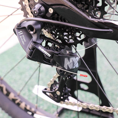 29 inch MTB koolstofvezel bergfiets met YBN S12S keten en 160mm remplaatjes