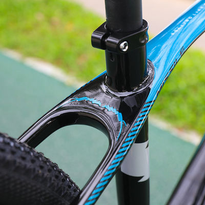 29 inch MTB koolstofvezel bergfiets met YBN S12S keten en 160mm remplaatjes