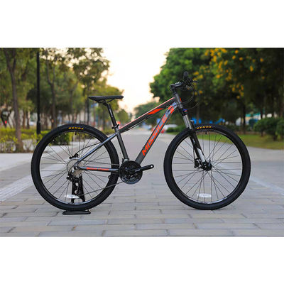 Ergonomische zadel en ophanging vork uitgerust met 27,5 inch aluminium frame mountainbike