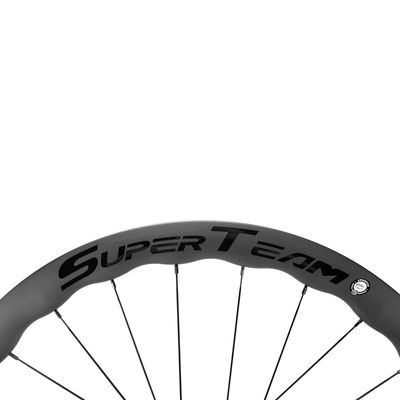 Op maat gemaakt Superteam 25mm Breedte 45mm Diepte Clincher Carbon Fiets Wielen