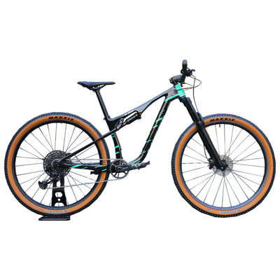 22 versnellingsbakken en 29 "wielgrootte zachte staart bergfiets voor berg terrein rijden