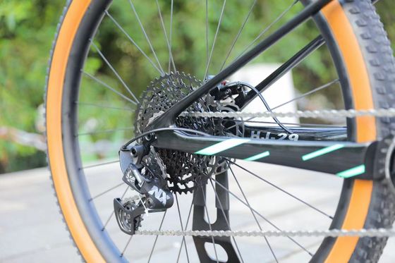 Ervaar de opwinding van het rijden met 29" Full Suspension Carbon Frame Mtb Soft Tail