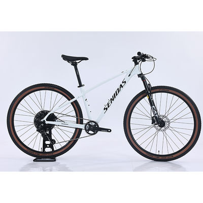 11-52T versnellingsbereik bergfiets met Shimano-verschakelaar en gewoon pedaal